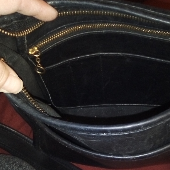 Coach Black Leather Janice Legacy Zip Crossbody shoulder bag - Picture 5 of 6